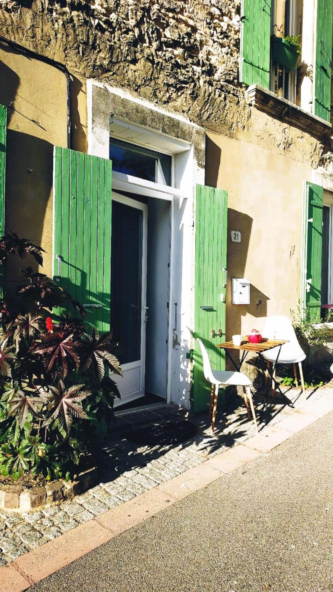 L'Appartement De L'Arche Châteauneuf-de-Gadagne Εξωτερικό φωτογραφία