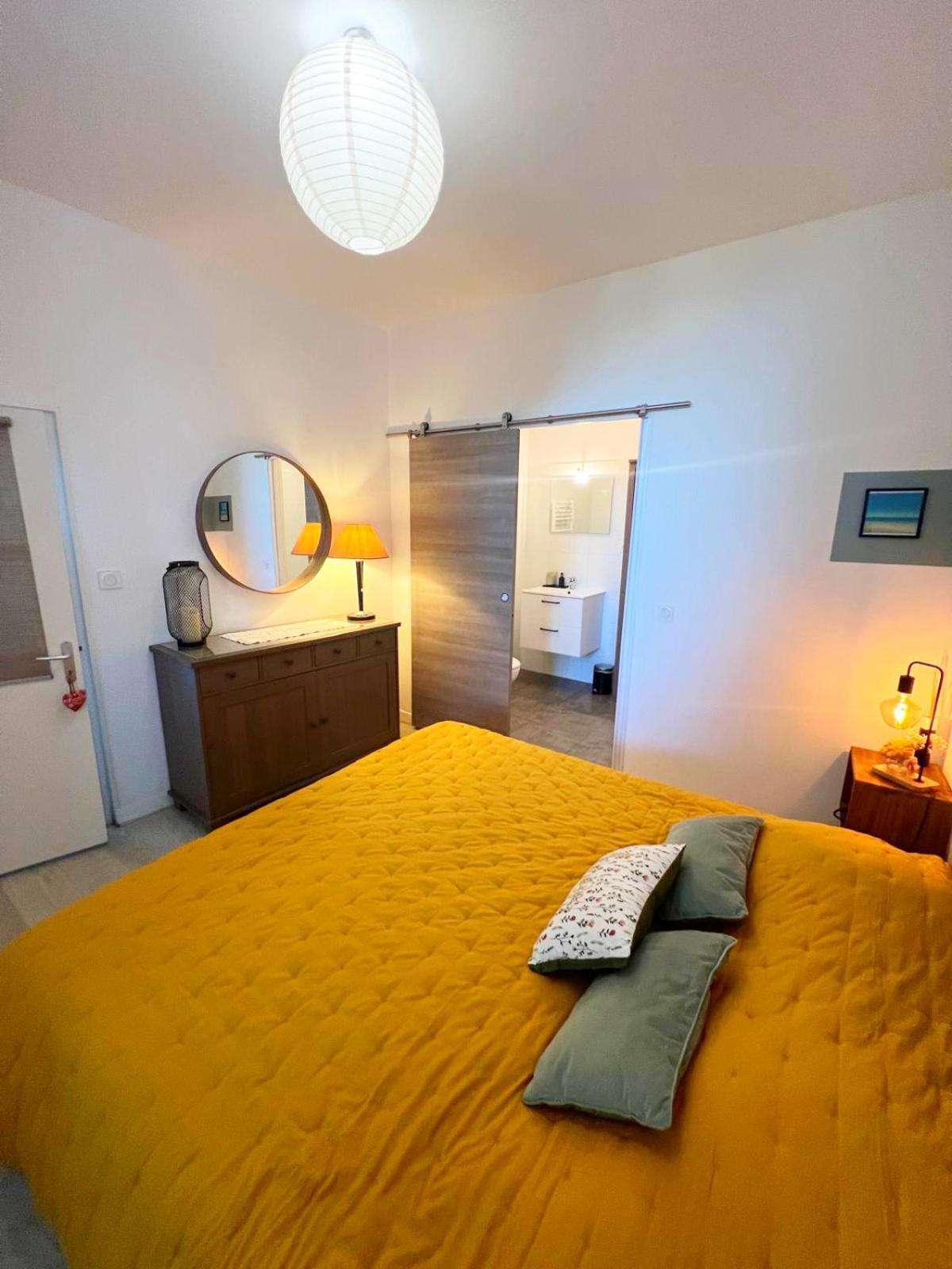 L'Appartement De L'Arche Châteauneuf-de-Gadagne Εξωτερικό φωτογραφία