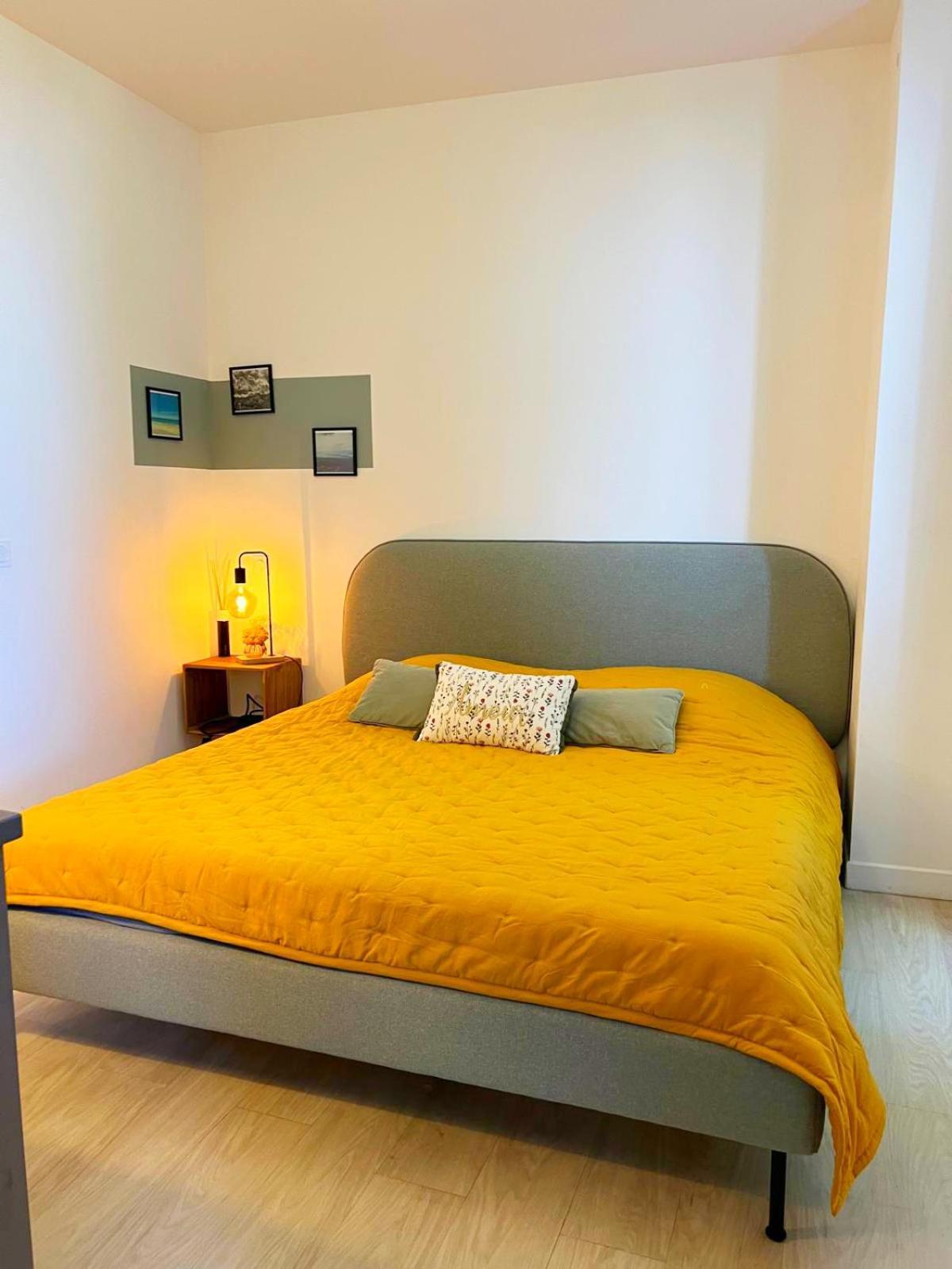 L'Appartement De L'Arche Châteauneuf-de-Gadagne Εξωτερικό φωτογραφία